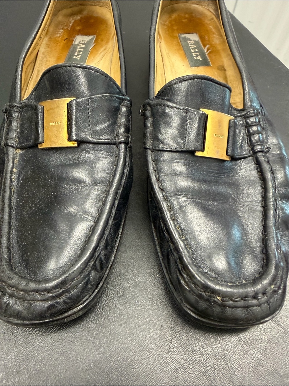 Bally Tempest Black Leather Loafers Well Loved Size 8.5